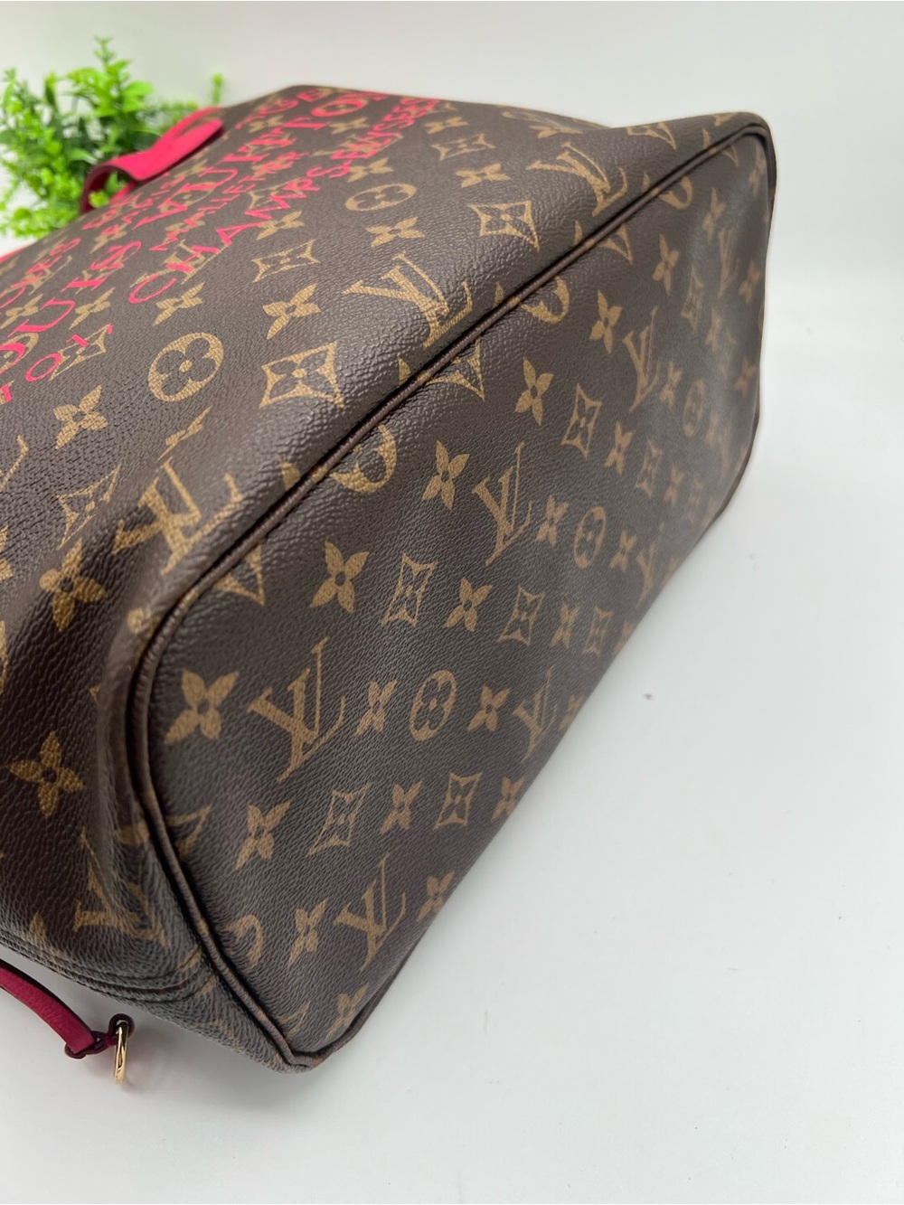 Louis Vuitton Monogram limited edition Neverfull MM ❤️😍 - Picture 3 of 11